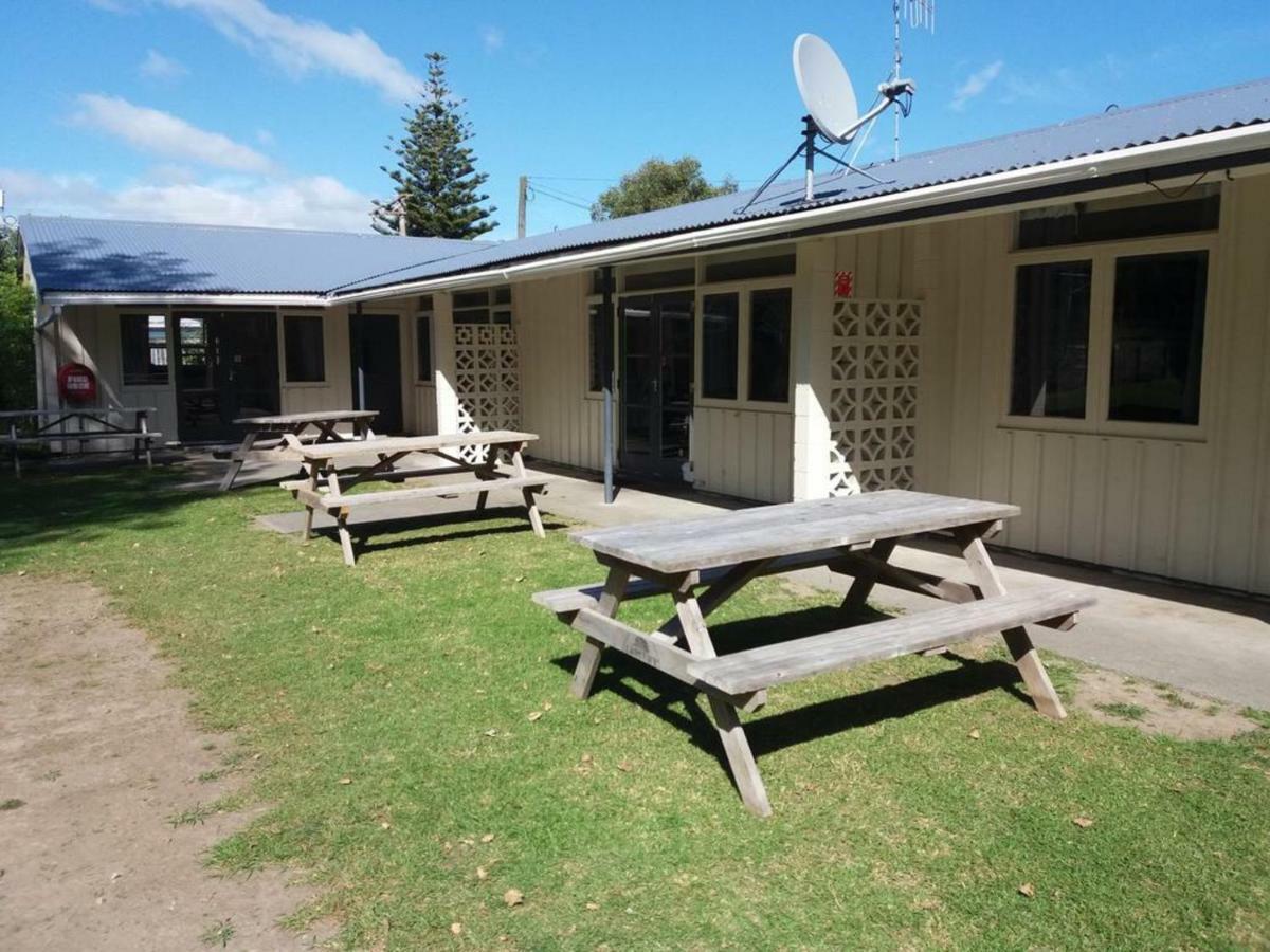 Mahia Motel And Holiday Park Exterior photo